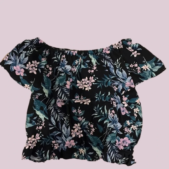 AMERICAN EAGLE off shoulder cropped top - Picture 1 of 3